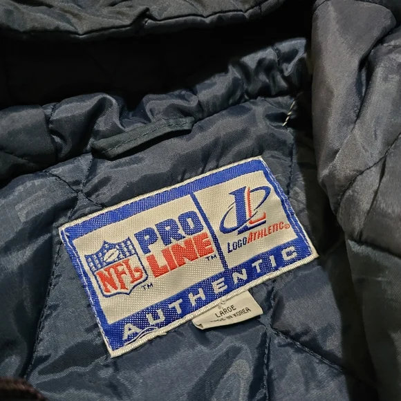 Vintage 90's NFL Pro Line Logo Athletic Double Sharktooth Chicago Bears Jacket - Picture 9 of 13